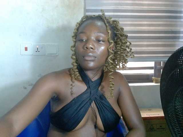 Beachxgirl live cam on BongaCams