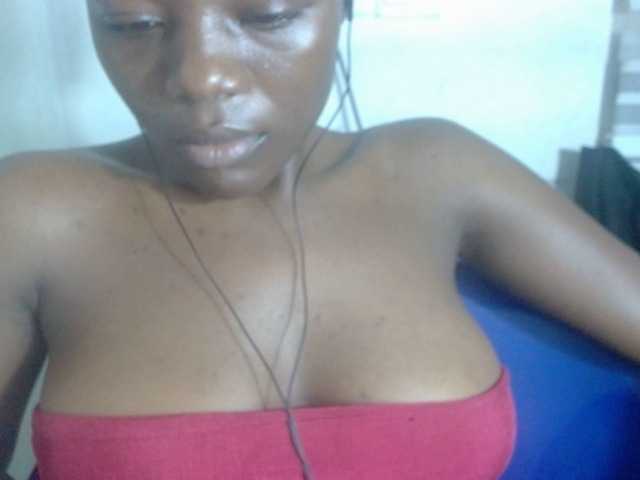 Beachxgirl live cam on BongaCams