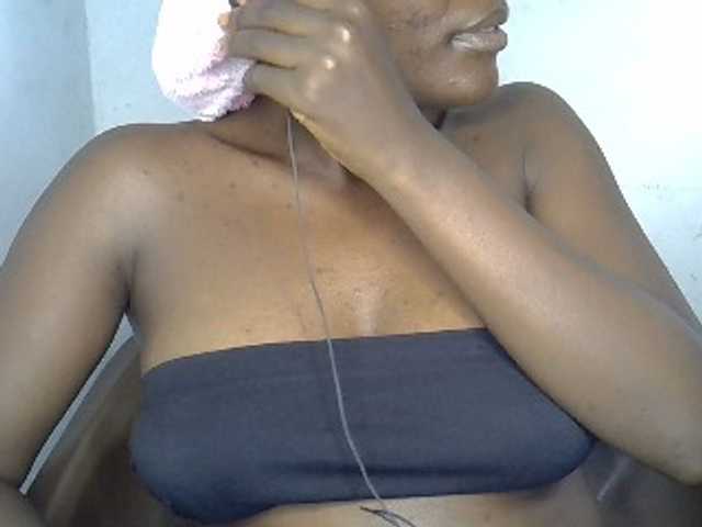 Beachxgirl live cam on BongaCams