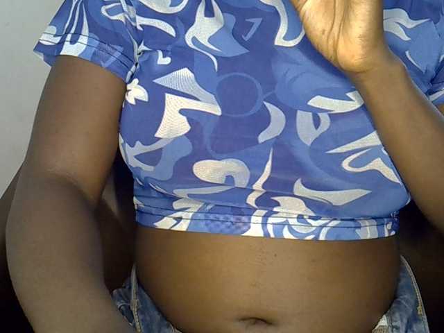Beachxgirl live cam on BongaCams