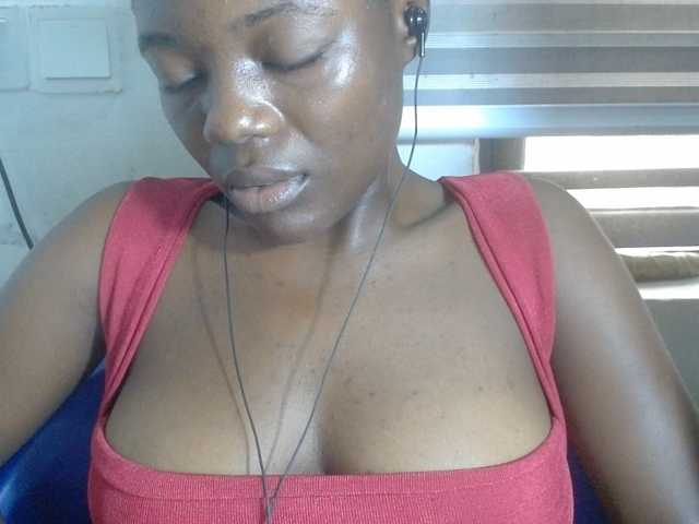 Beachxgirl live cam on BongaCams