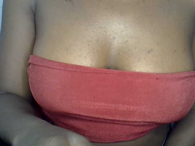 Beachxgirl live cam on BongaCams
