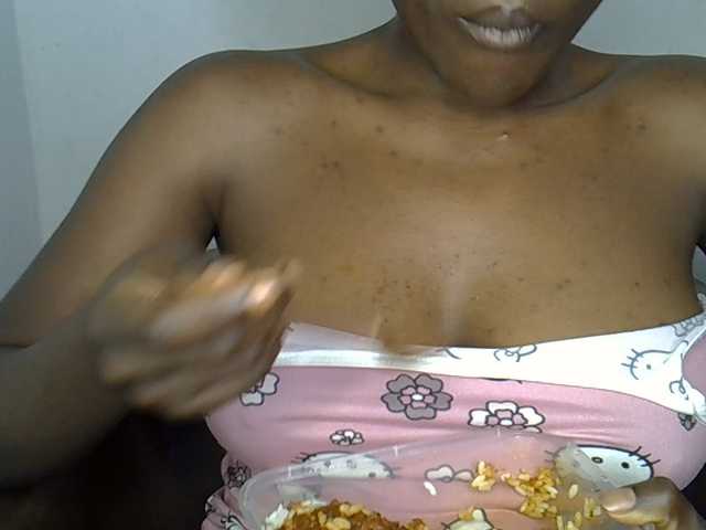 Beachxgirl live cam on BongaCams