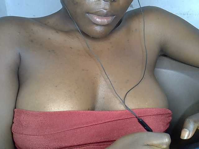 Beachxgirl live cam on BongaCams