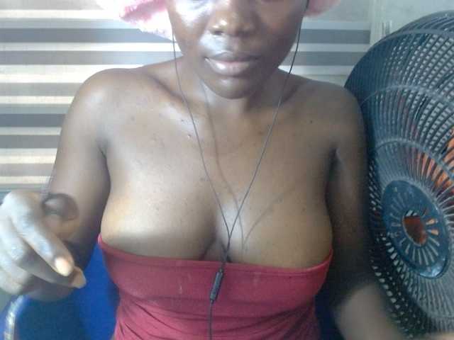Beachxgirl live cam on BongaCams