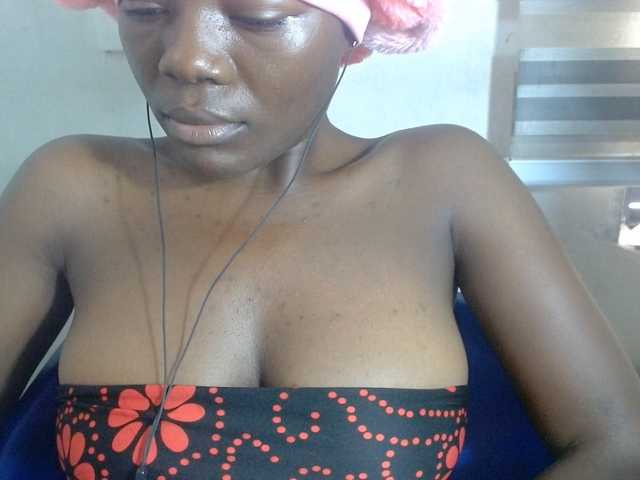 Beachxgirl live cam on BongaCams