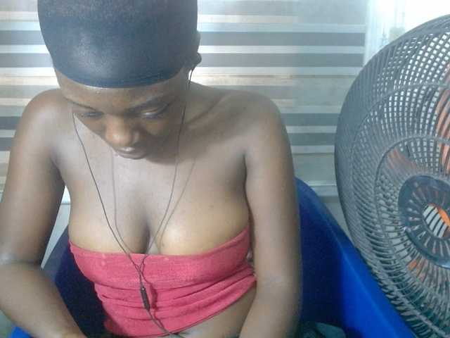 Beachxgirl live cam on BongaCams