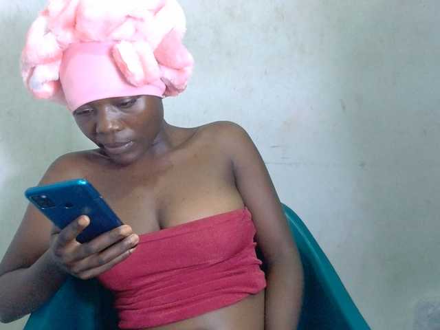 Beachxgirl live cam on BongaCams