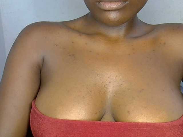 Beachxgirl live cam on BongaCams