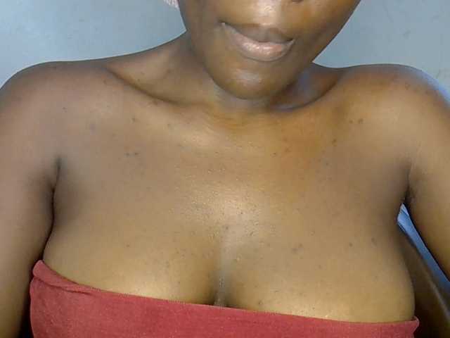 Beachxgirl live cam on BongaCams