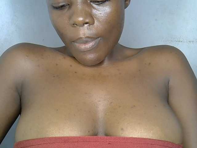 Beachxgirl live cam on BongaCams