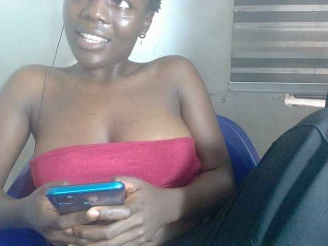 Beachxgirl live cam on BongaCams
