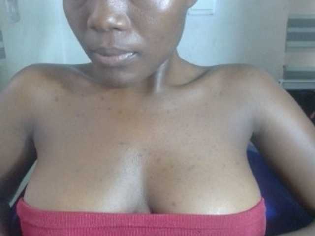 Beachxgirl live cam on BongaCams