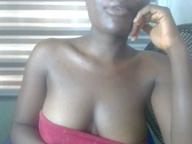 Beachxgirl live cam on BongaCams