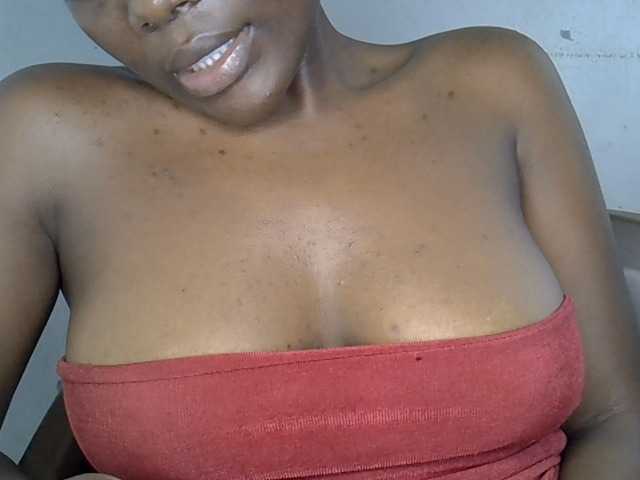 Beachxgirl live cam on BongaCams