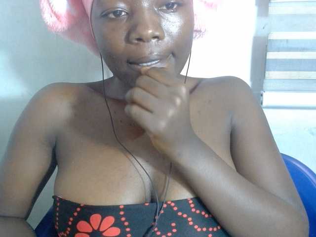Beachxgirl live cam on BongaCams