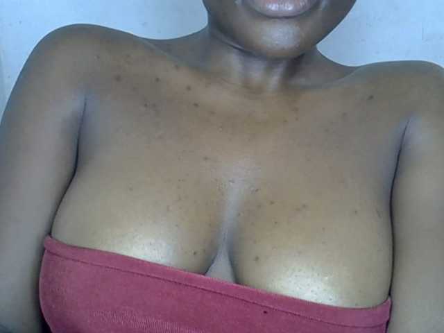 Beachxgirl live cam on BongaCams