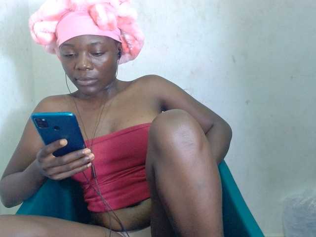 Beachxgirl live cam on BongaCams