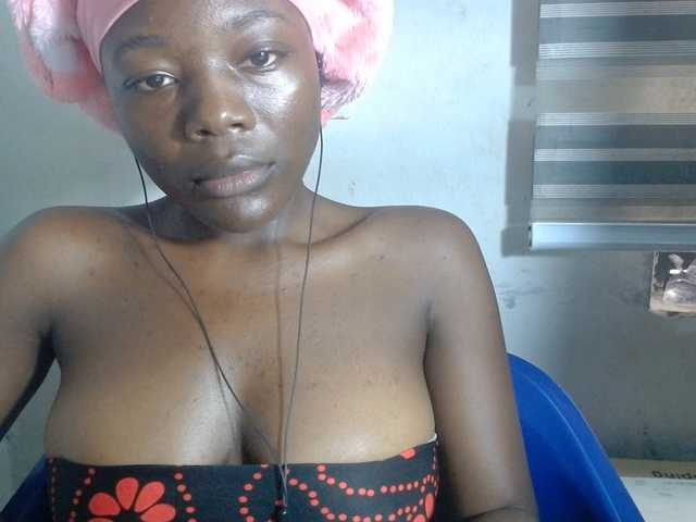 Beachxgirl live cam on BongaCams