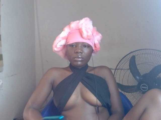 Beachxgirl live cam on BongaCams