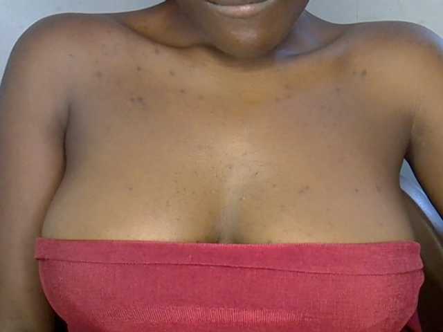 Beachxgirl live cam on BongaCams