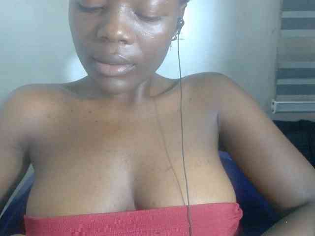 Beachxgirl webcam