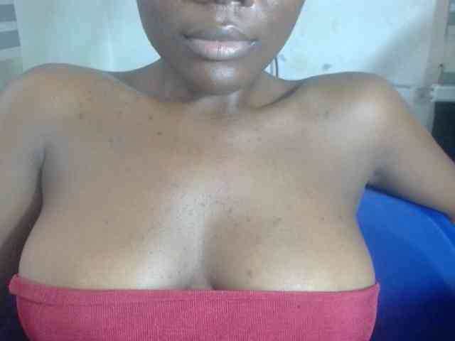 Beachxgirl webcam