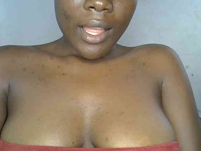 Beachxgirl webcam