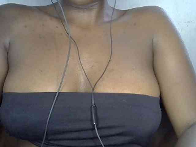 Beachxgirl webcam