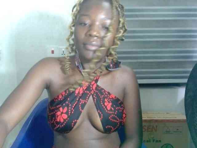 Beachxgirl webcam