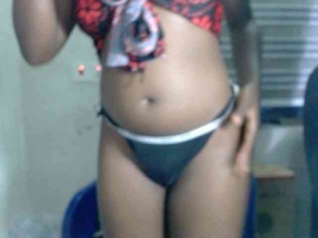 Beachxgirl webcam