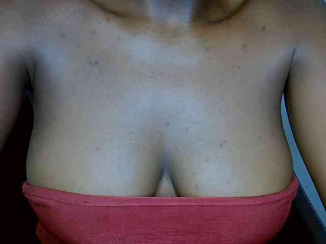 Beachxgirl webcam