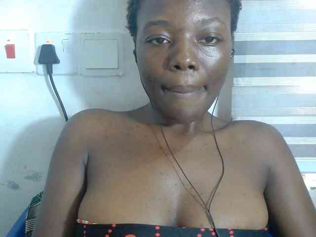 Beachxgirl webcam