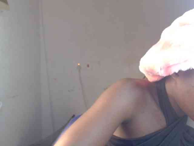 Beachxgirl webcam