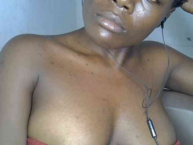 Beachxgirl webcam