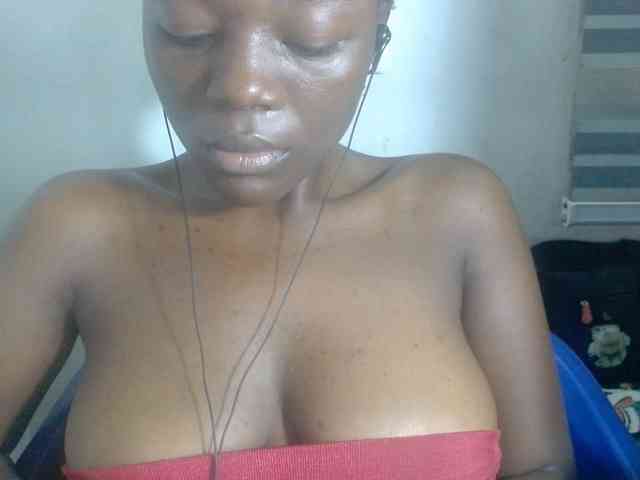 Beachxgirl webcam