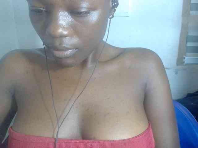 Beachxgirl webcam