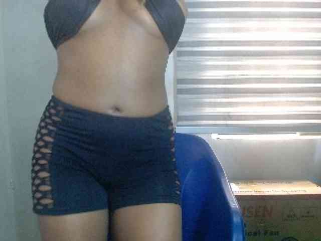 Beachxgirl webcam