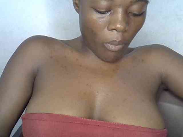 Beachxgirl webcam