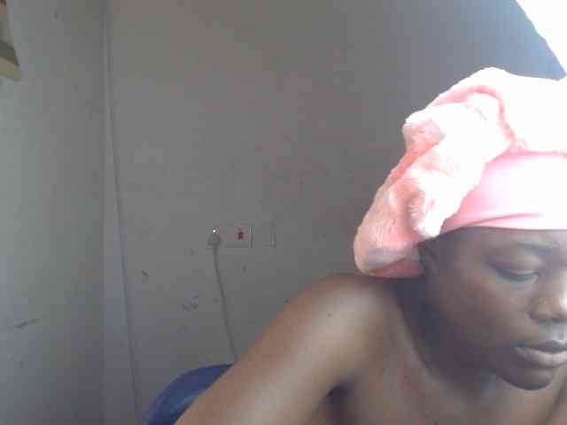 Beachxgirl webcam