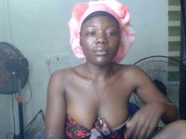 Beachxgirl webcam
