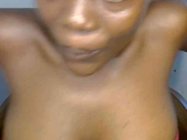 Beachxgirl webcam