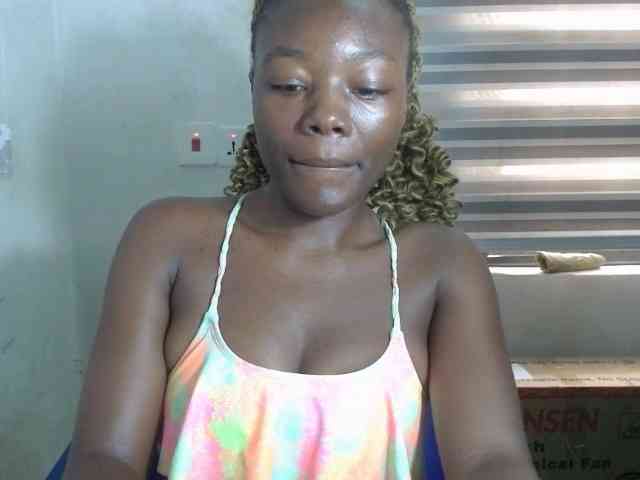 Beachxgirl webcam