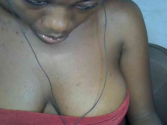 Beachxgirl webcam