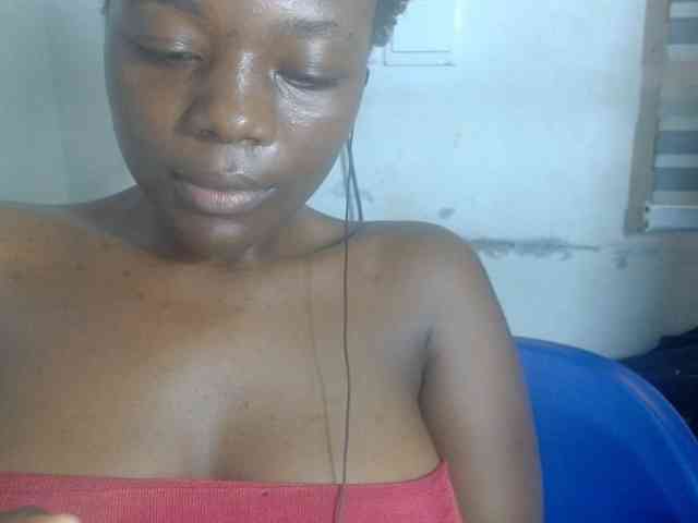 Beachxgirl webcam