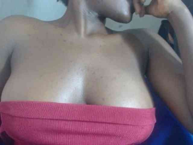 Beachxgirl webcam