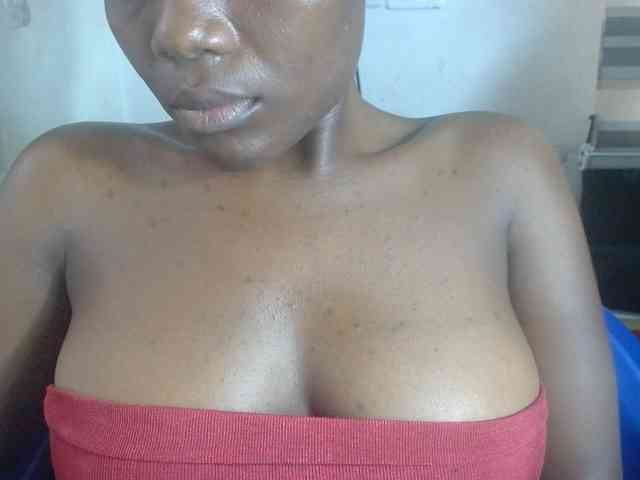 Beachxgirl webcam