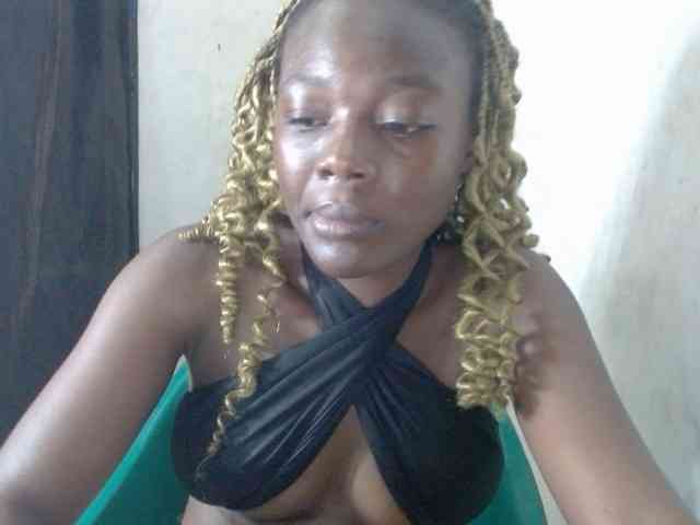 Beachxgirl webcam