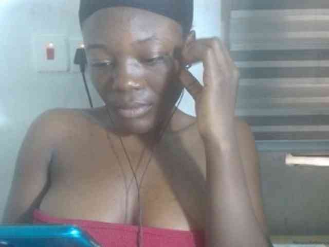 Beachxgirl webcam
