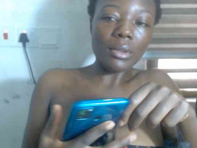 Beachxgirl webcam